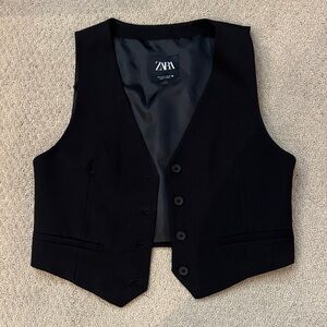 Zara Classic Black Sleeveless Vest